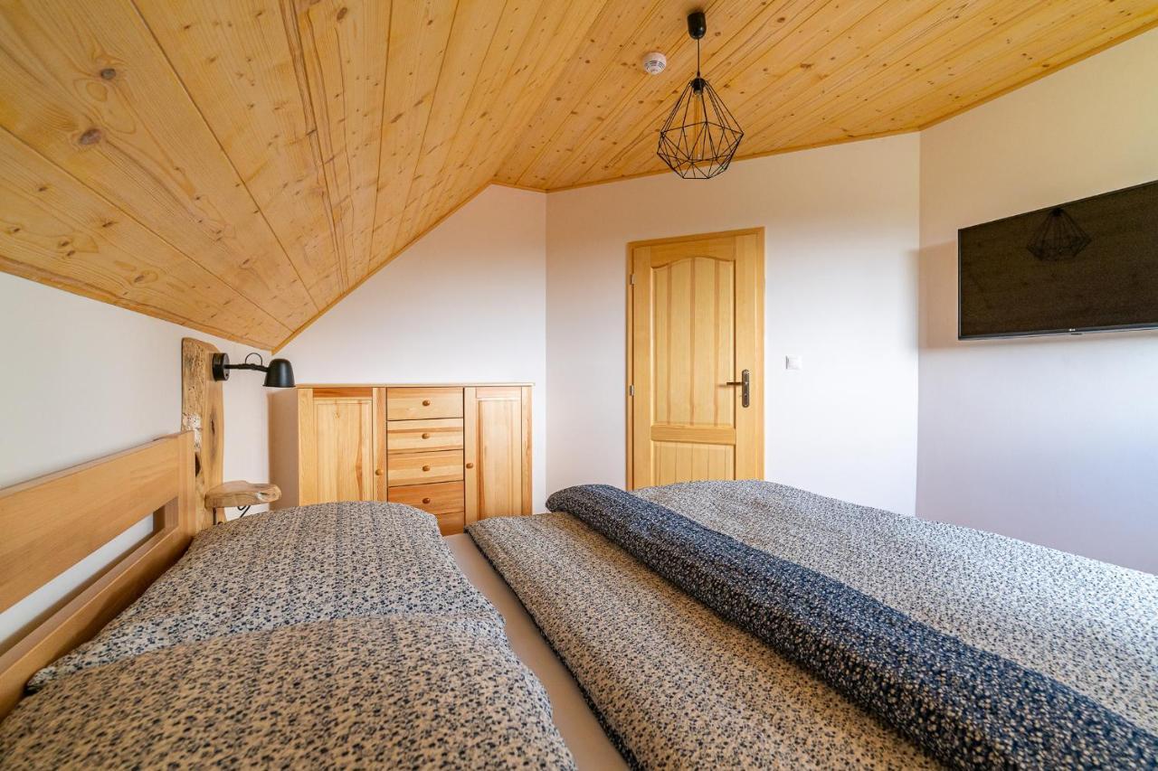 Apartmany Pod Rozsutcom - Zatkov Dvor - Prijazd Do Ubytovania Autom S Pohonom 4X4 Terchová Exterior foto